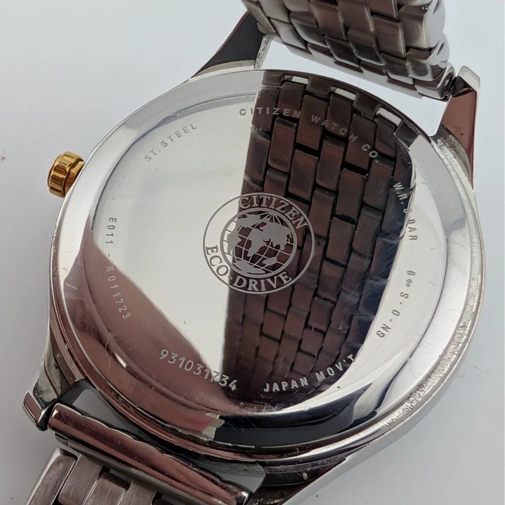 Citizen Chandler Watch Eco-Drive E011-R011723 Pearlescent White New Capacitor
